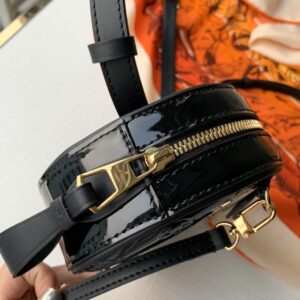 Louis Vuitton Belt Bag - Image 5