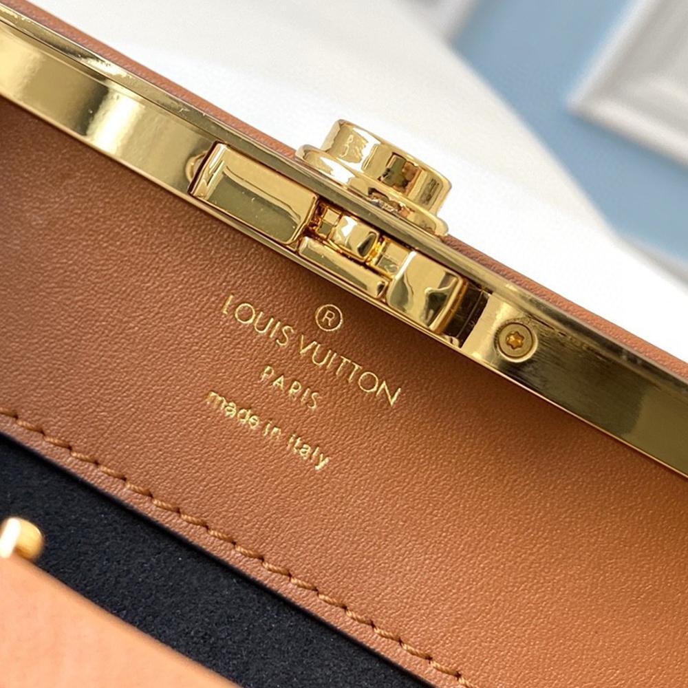 Louis Vuitton BOURSICOT EW - Image 6