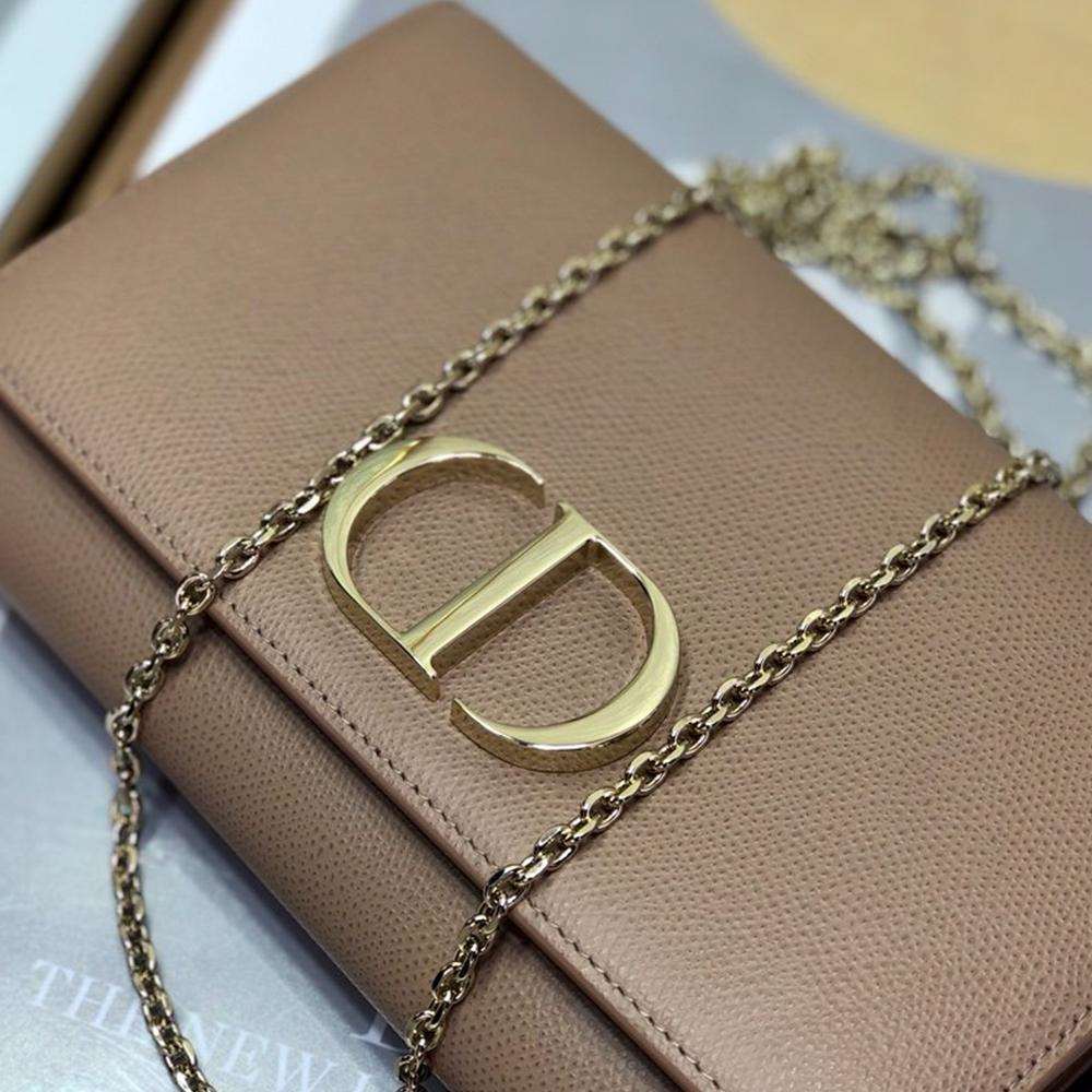 Dior 30 Montaigne Pouch - Image 3