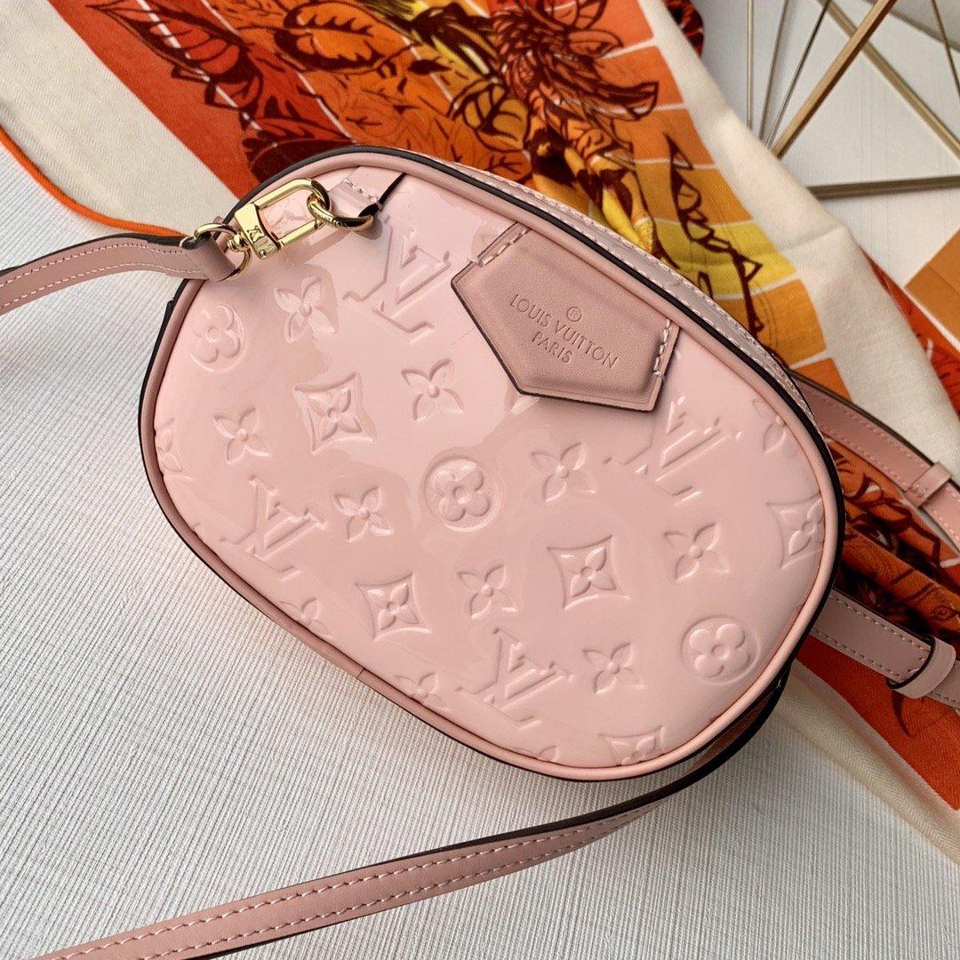 Louis Vuitton Belt Bag - Image 1