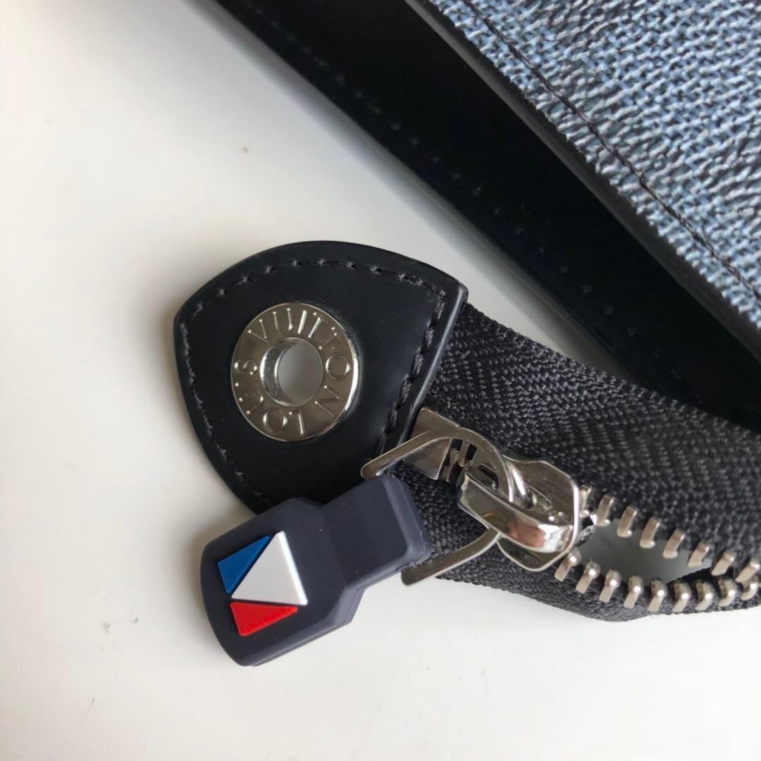 Louis Vuitton Toiletry Pouch - Image 2