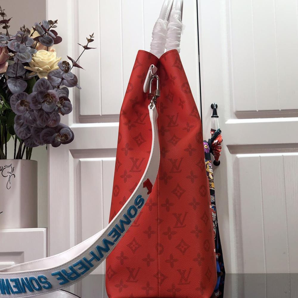Louis Vuitton Tote Bag - Image 5
