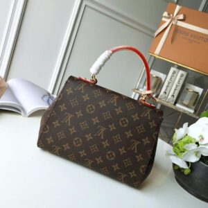 Louis Vuitton CLUNY BB - Image 7
