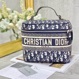 Diortravel Vanity Case - Image 6