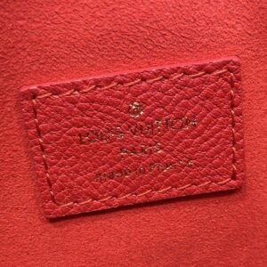 Louis Vuitton VICTOIRE - Image 6