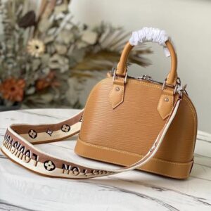 Louis Vuitton Alma BB Epi - Image 4