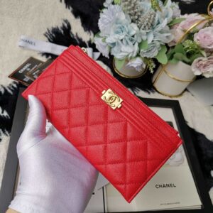 Chanel caviar quilted zip boy pouch - Image 4