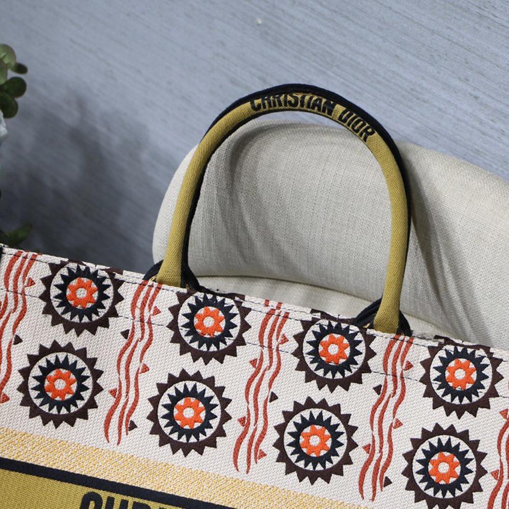 Dior Book Tote - Image 5