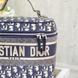 Diortravel Vanity Case - Image 7