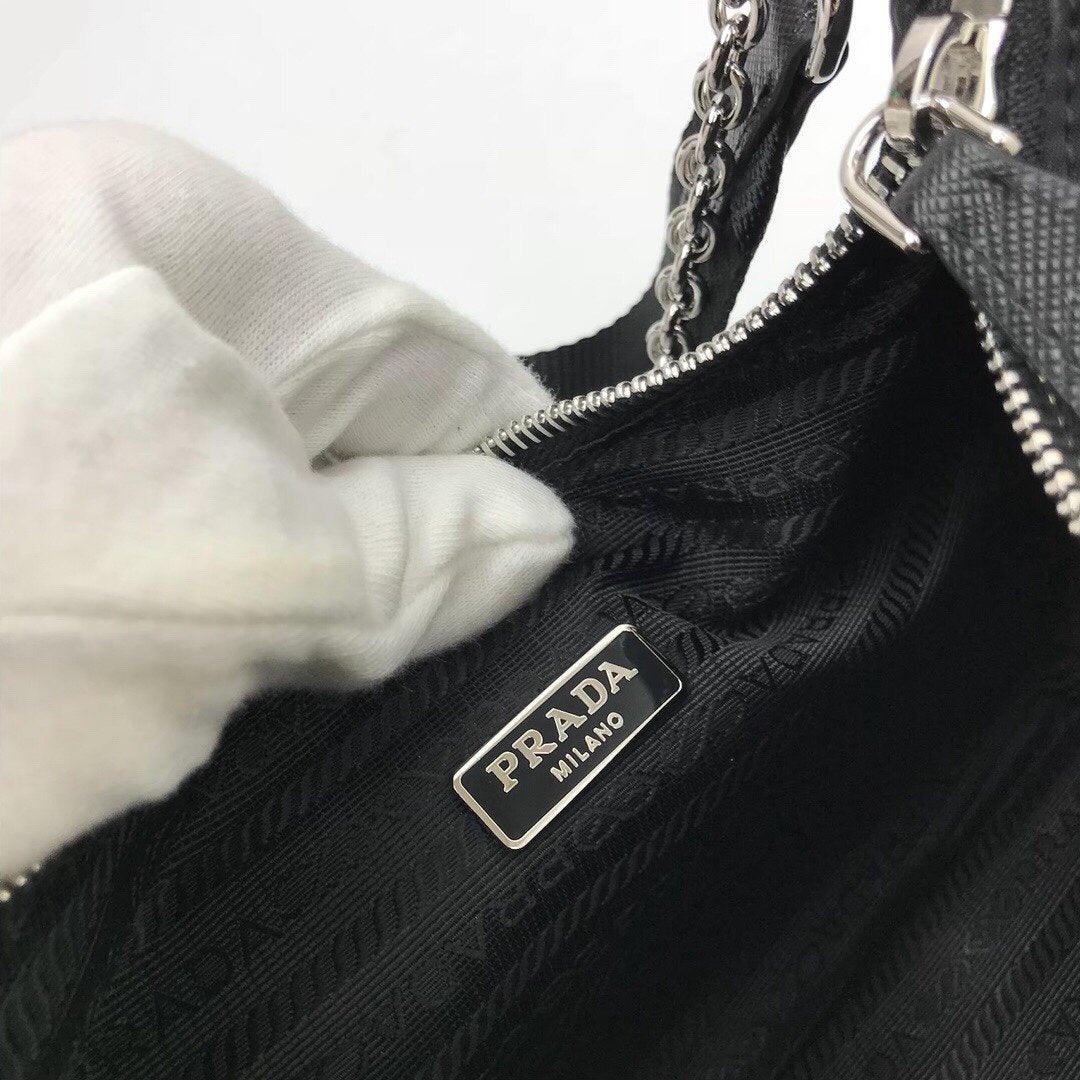 Prada Re-Edition 2005 Re Nylon Bag - Image 3