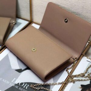 Dior 30 Montaigne Pouch - Image 5