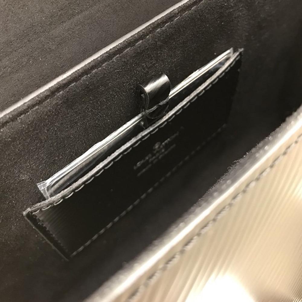 Louis Vuitton TWIST MM - Image 6
