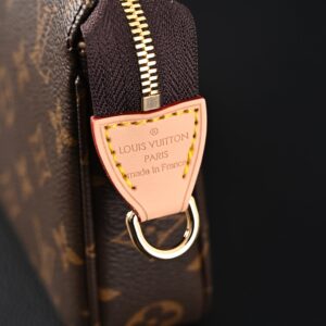 Louis Vuitton Pochette Accessoires Monogram Canvas Clutch Bag – Brown with Gold Chain (M82766) - Image 7