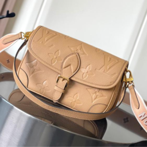 Louis Vuitton Diane Monogram Empreinte Arizona - Image 3