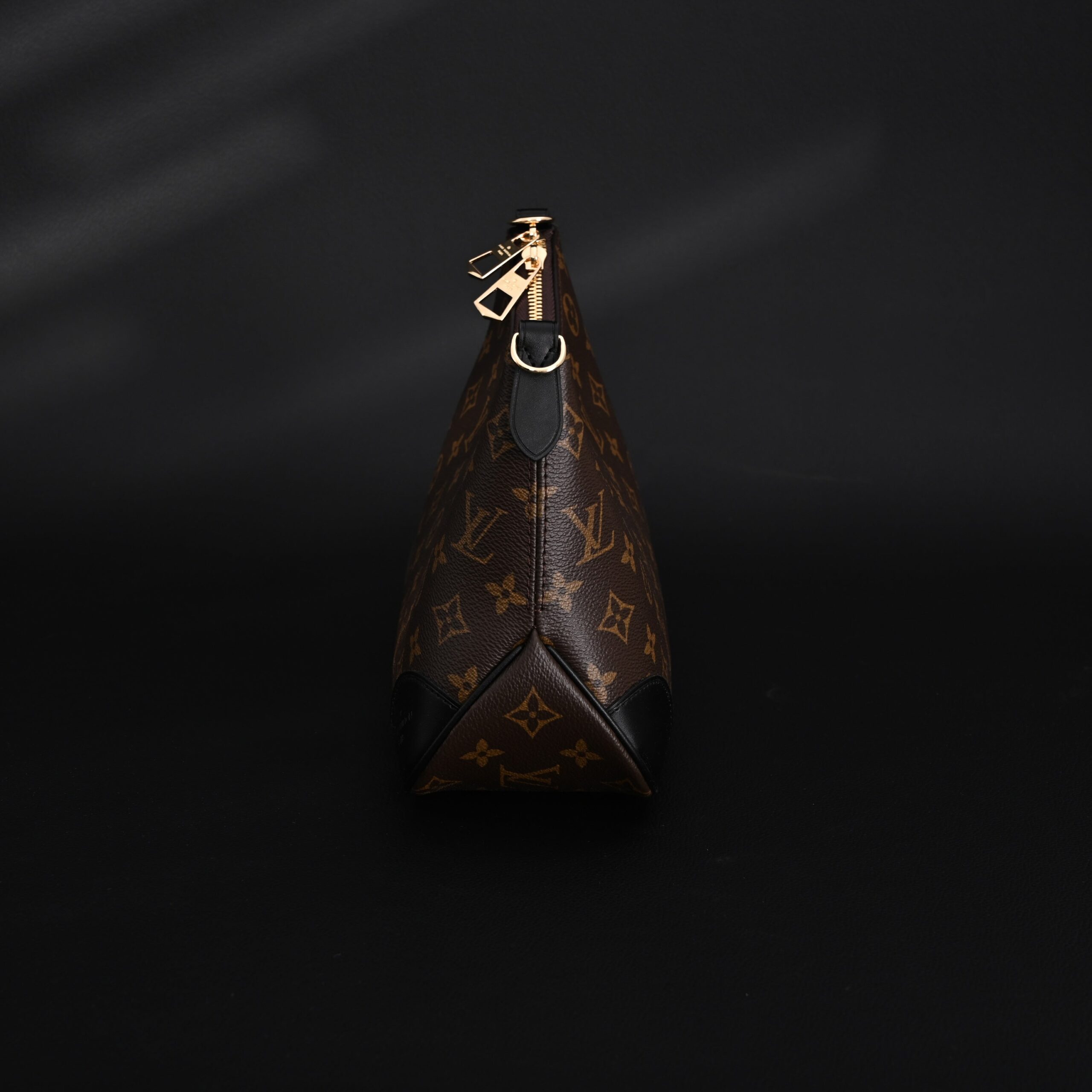Louis Vuitton Monogram Canvas Pochette Shoulder Bag - Image 5