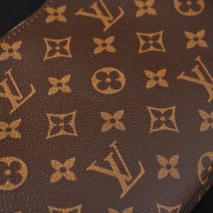 Louis Vuitton Monogram Canvas Pochette Shoulder Bag - Image 11