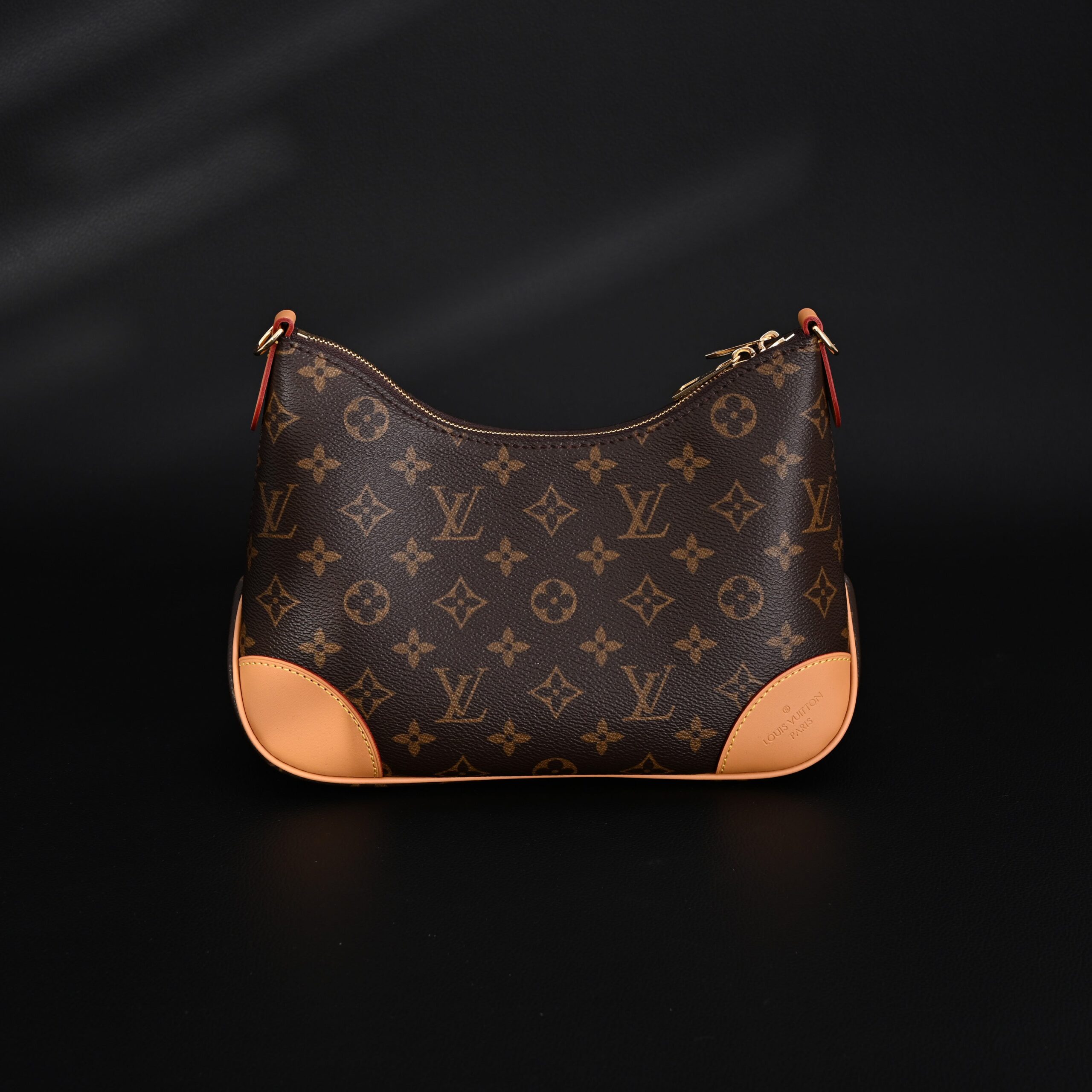 Louis Vuitton Monogram Canvas Shoulder Bag - Image 2