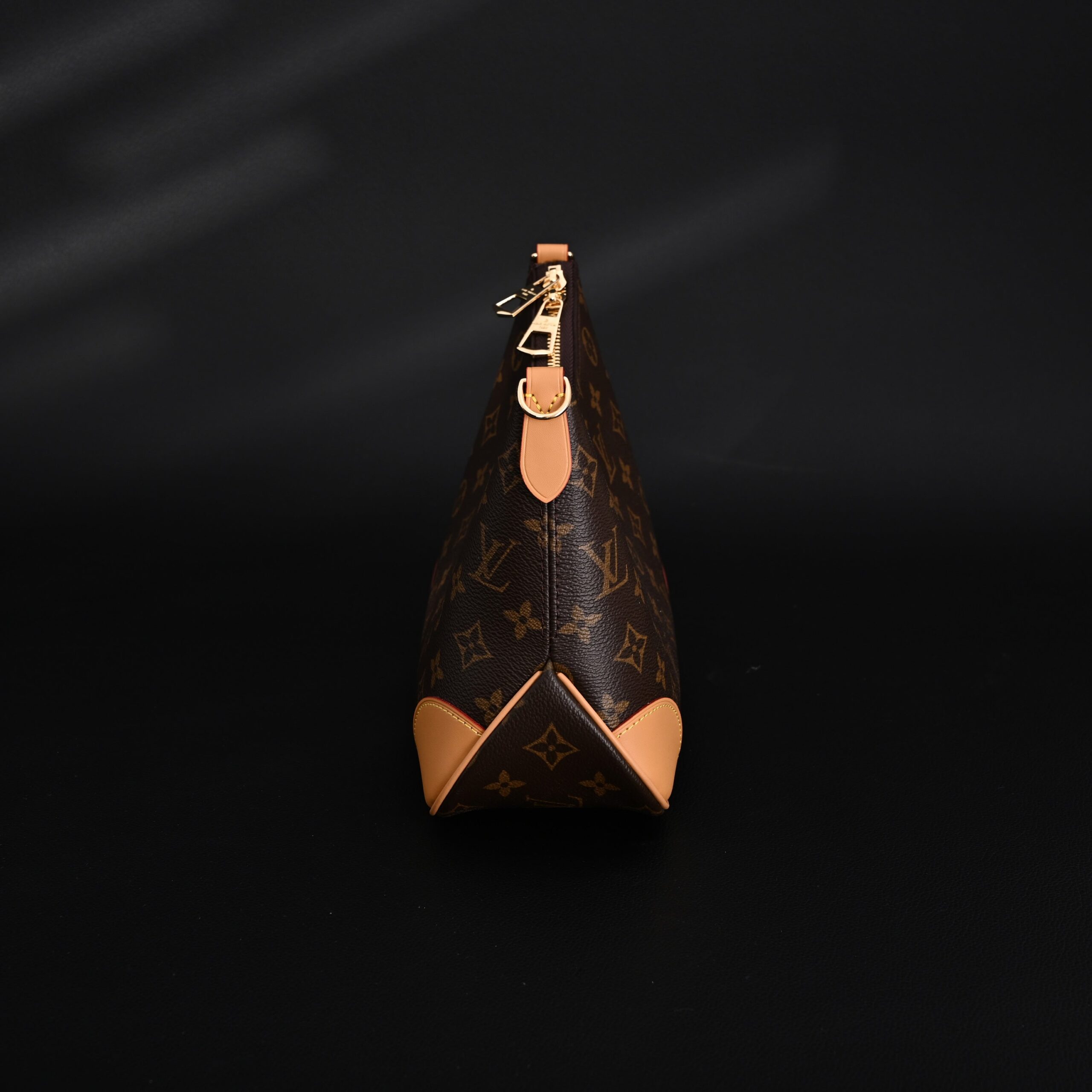 Louis Vuitton Monogram Canvas Shoulder Bag - Image 4