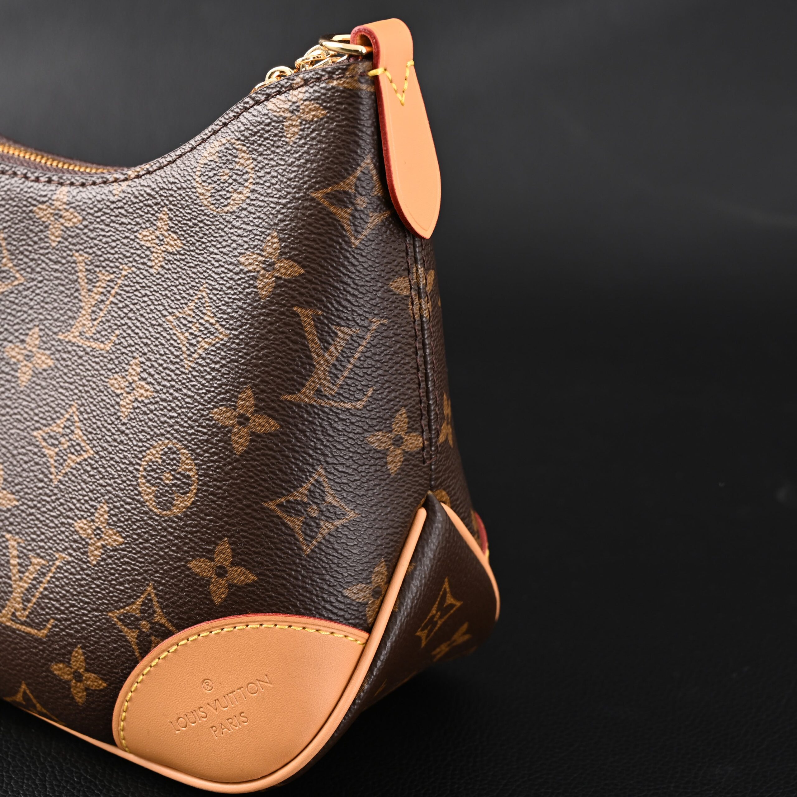 Louis Vuitton Monogram Canvas Shoulder Bag - Image 9