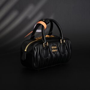 Miu Miu Black Matelassé Leather Top Handle Bag - Image 3