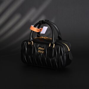 Miu Miu Black Matelassé Leather Top Handle Bag - Image 7