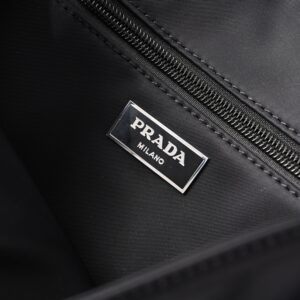 Prada Nylon Black Messenger Bag - Image 15