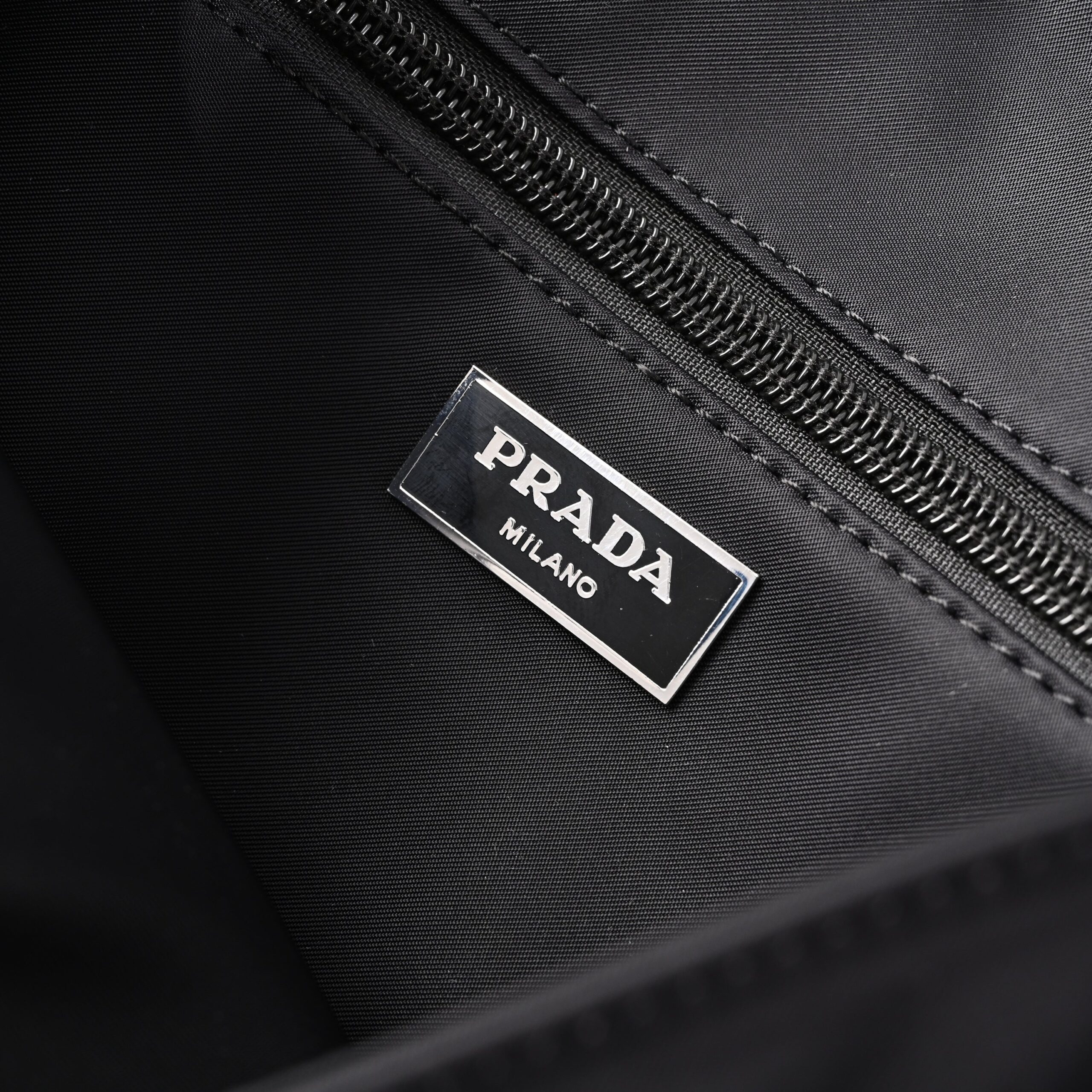 Prada Nylon Black Messenger Bag - Image 15