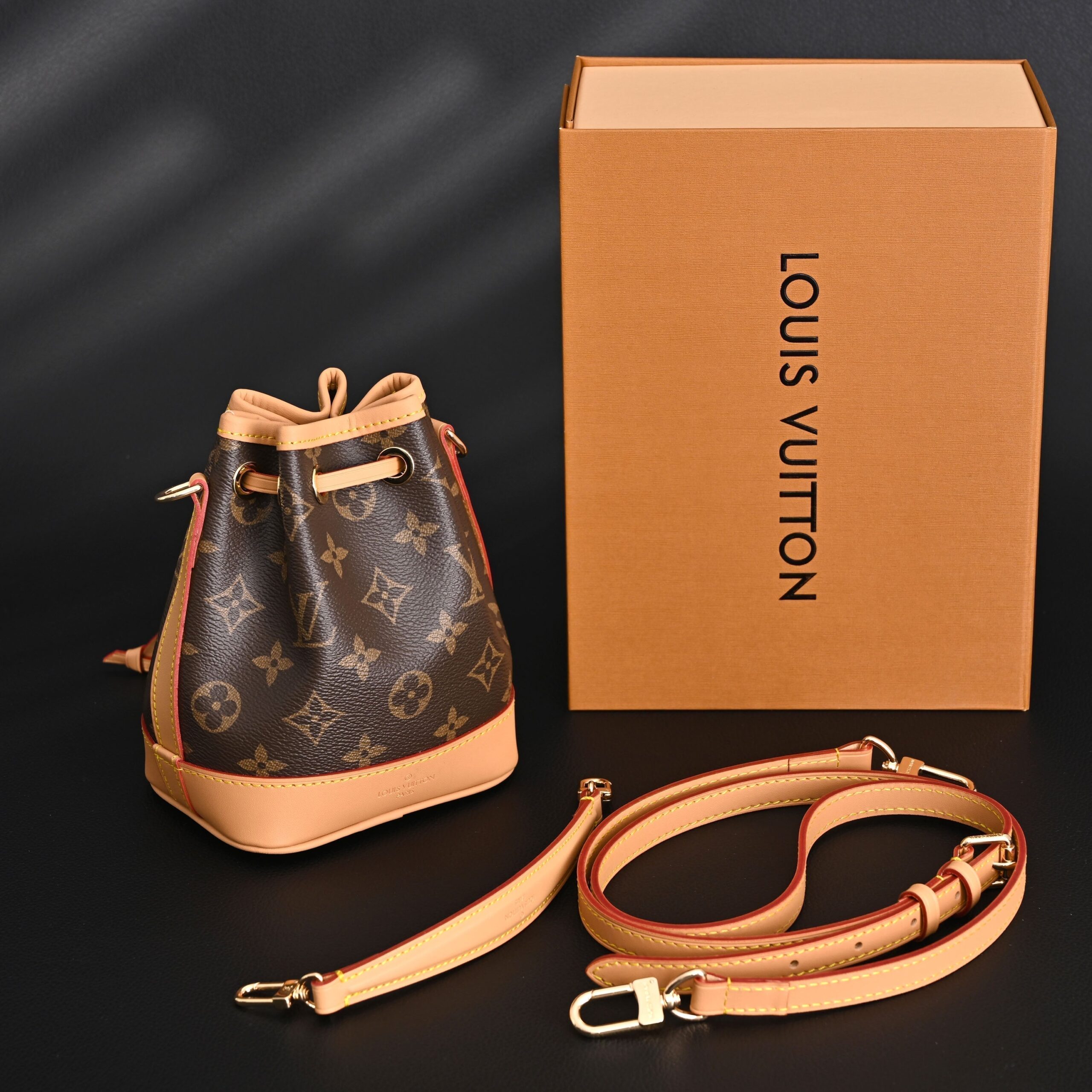Louis Vuitton Noé Bucket Bag – Monogram Canvas with Natural Leather Trim - Image 1