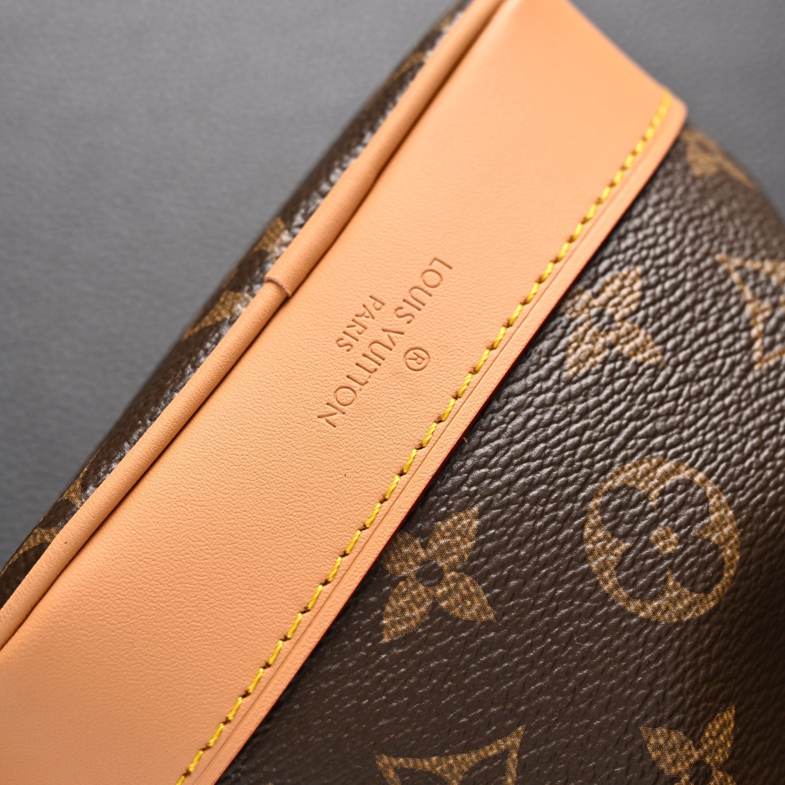 Louis Vuitton Noé Bucket Bag – Monogram Canvas with Natural Leather Trim - Image 10