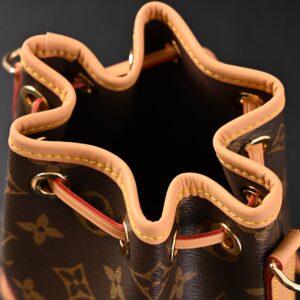 Louis Vuitton Noé Bucket Bag – Monogram Canvas with Natural Leather Trim - Image 14