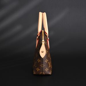 Louis Vuitton Speedy 30 Handbag – Monogram Canvas with Leather Trim - Image 3