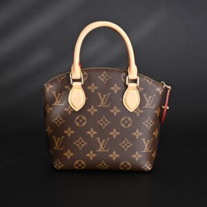Louis Vuitton Speedy 30 Handbag – Monogram Canvas with Leather Trim - Image 4