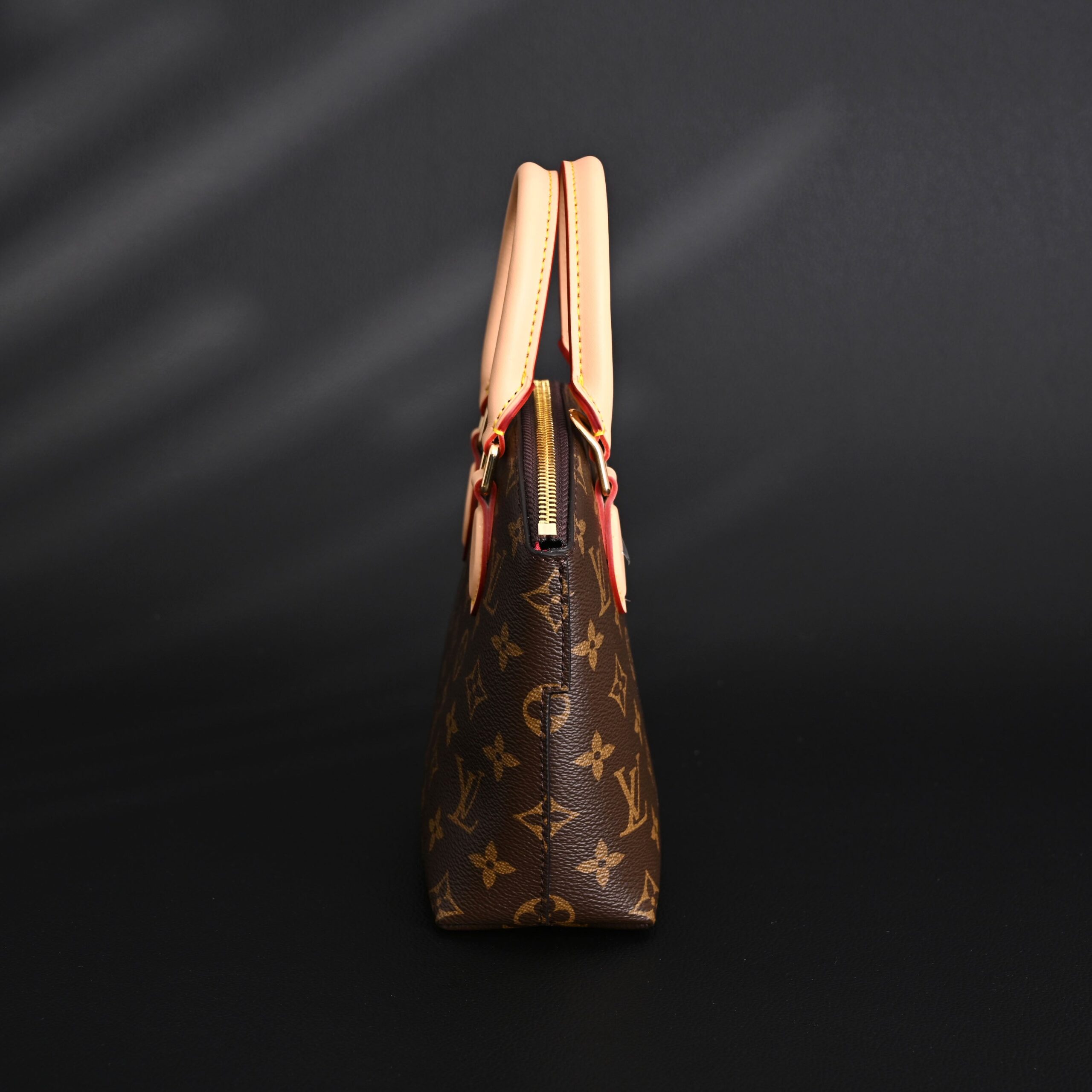 Louis Vuitton Speedy 30 Handbag – Monogram Canvas with Leather Trim - Image 5