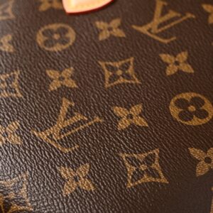 Louis Vuitton Speedy 30 Handbag – Monogram Canvas with Leather Trim - Image 10