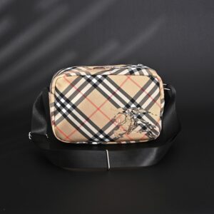 Burberry Vintage Check Canvas Crossbody Messenger Bag - Image 3