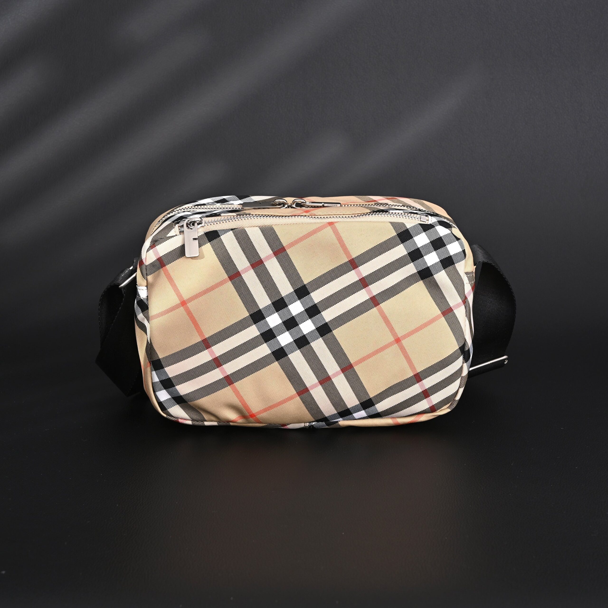 Burberry Vintage Check Canvas Crossbody Messenger Bag - Image 5