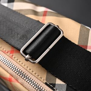Burberry Vintage Check Canvas Crossbody Messenger Bag - Image 13