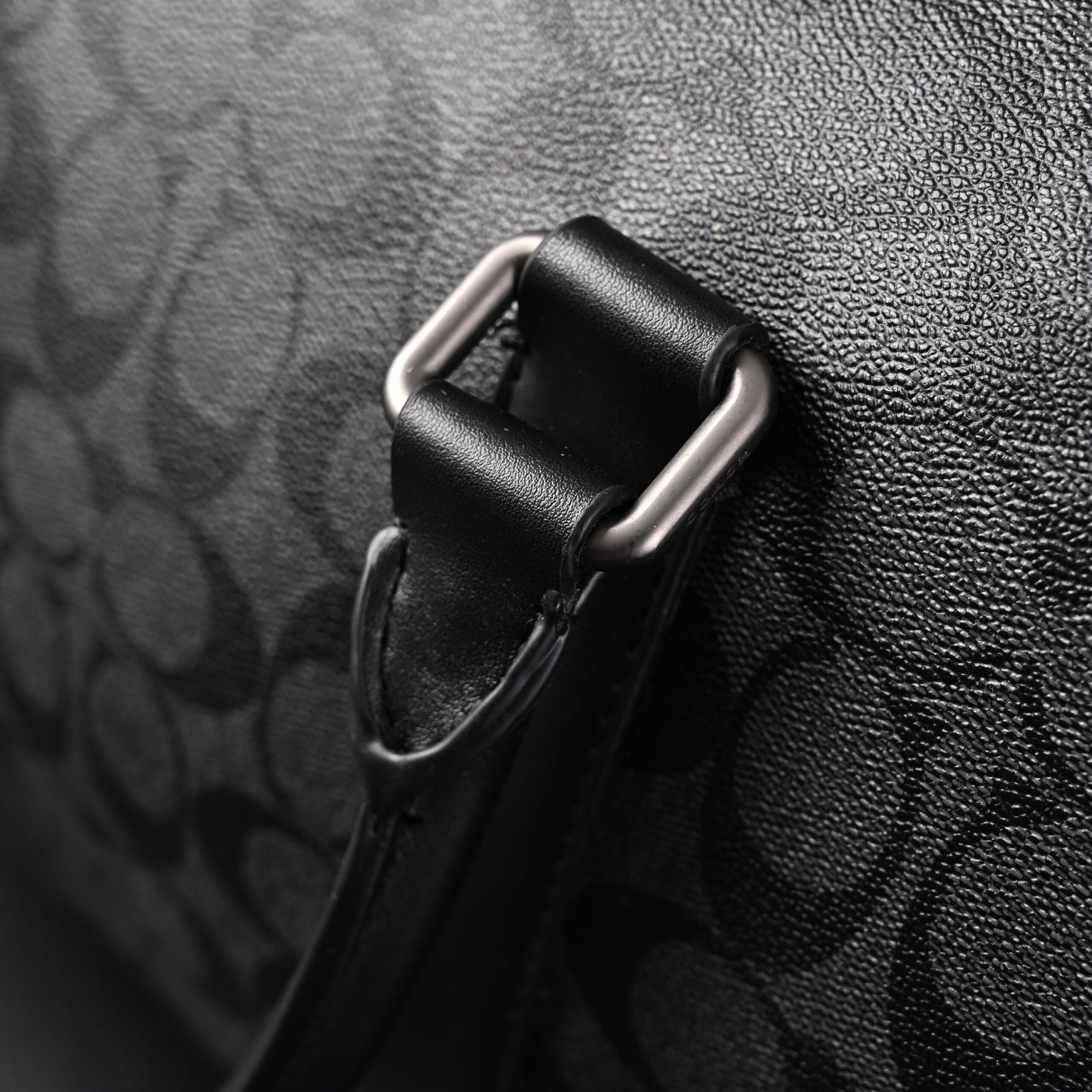 Louis Vuitton Keepall Bandoulière 50 – Damier Graphite Canvas Travel Bag - Image 12