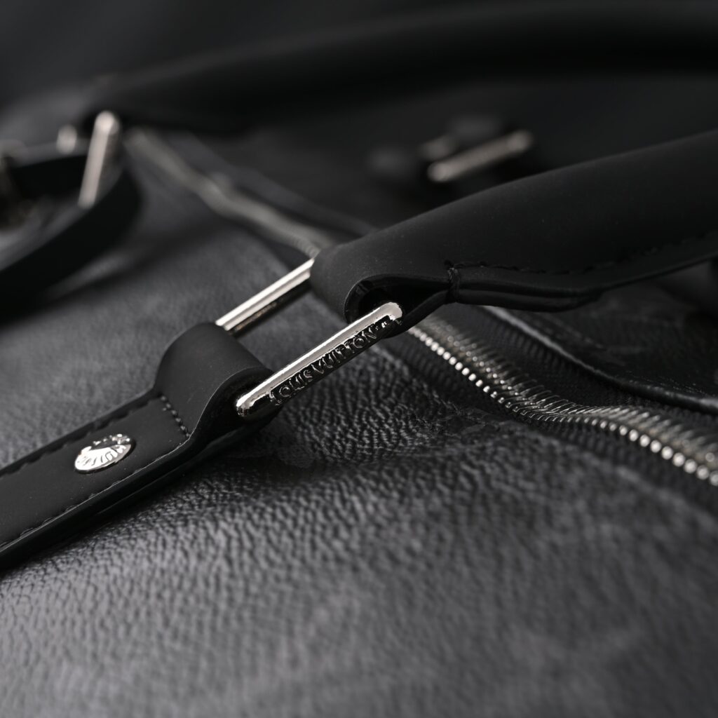 Louis Vuitton Keepall Bandoulière 50 Monogram Eclipse