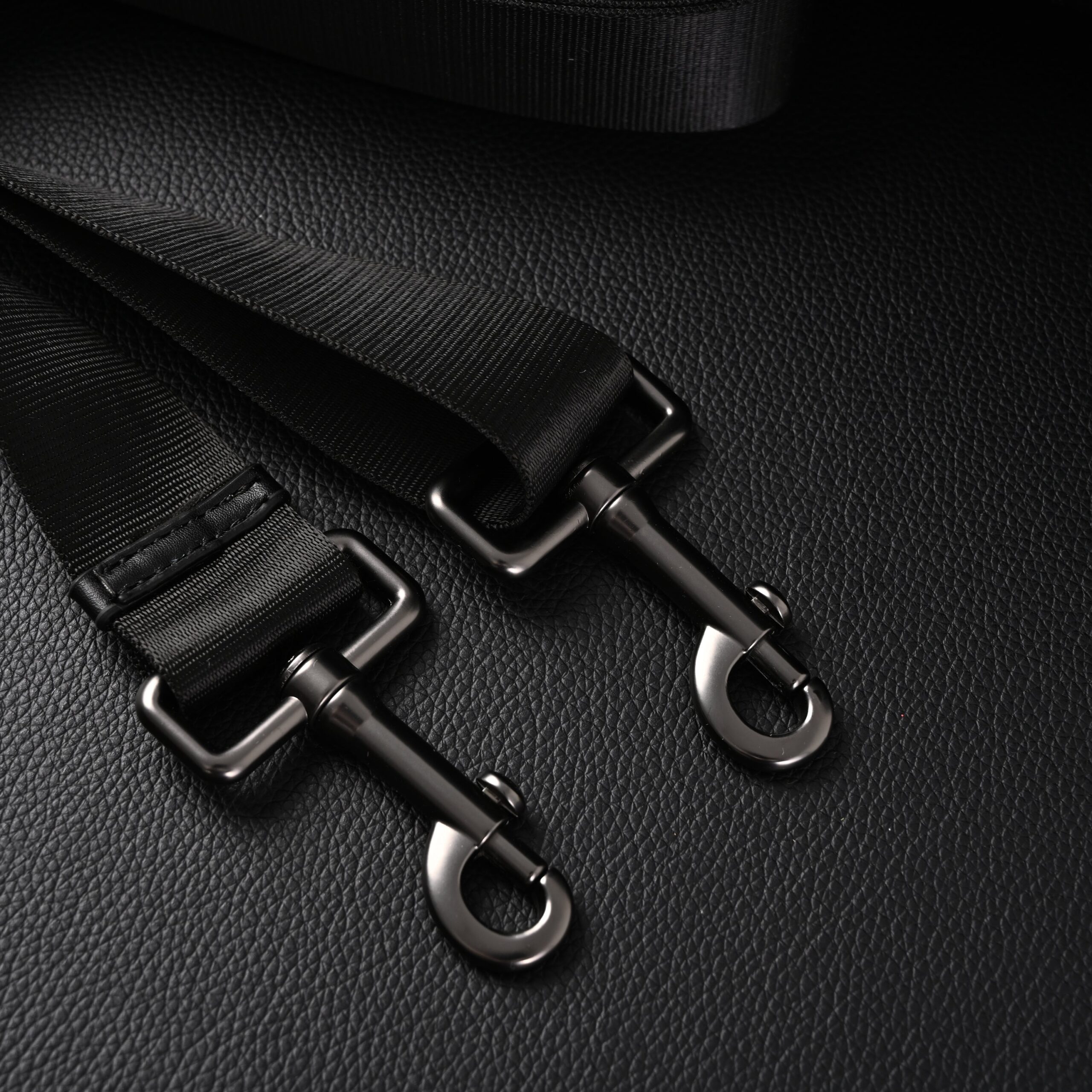 Louis Vuitton Keepall Bandoulière 50 – Damier Graphite Canvas Travel Bag - Image 21