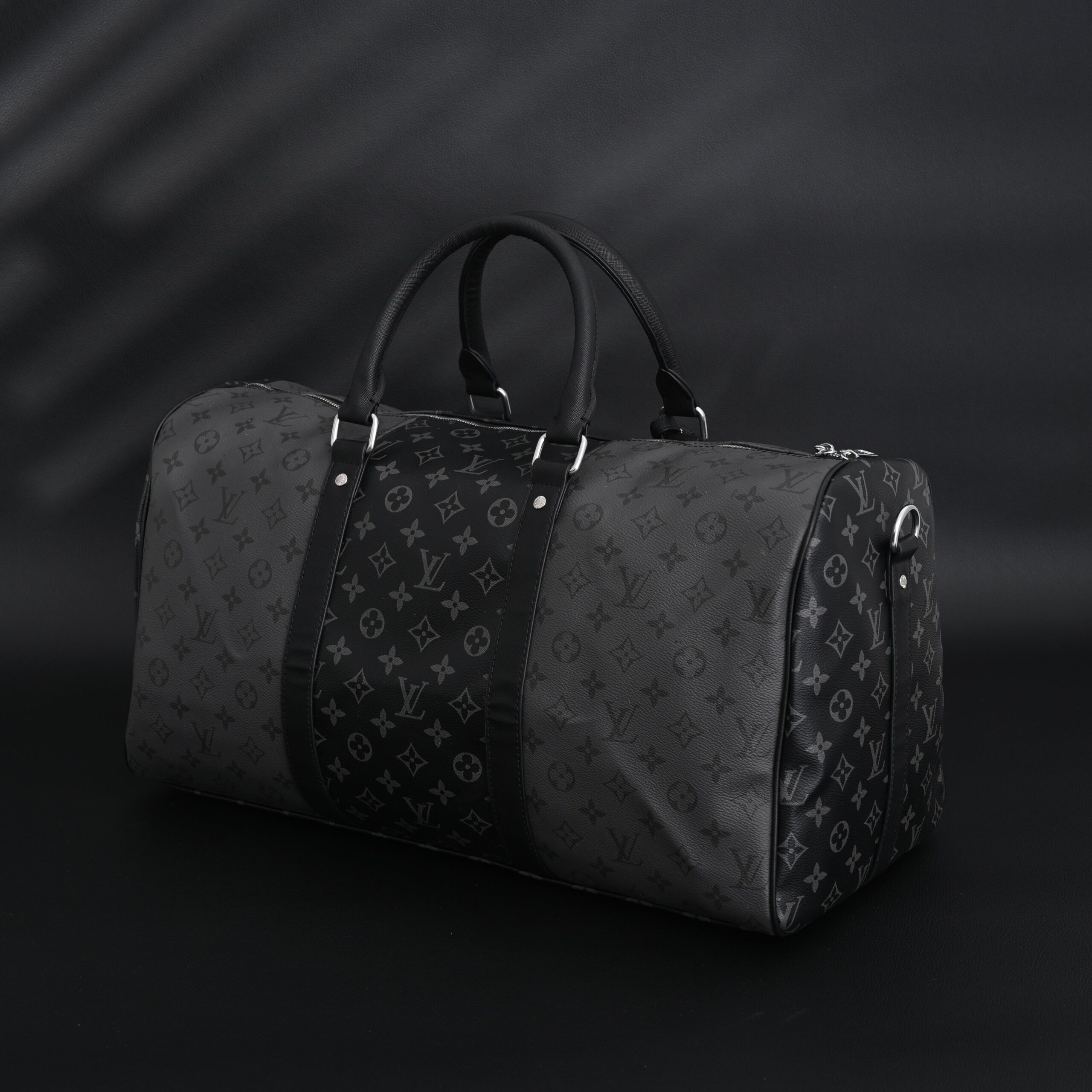 Louis Vuitton Keepall Bandoulière 45 Monogram Eclipse - Image 4