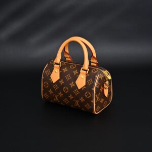 Louis Vuitton Speedy 25 Monogram Canvas Handbag - Image 4