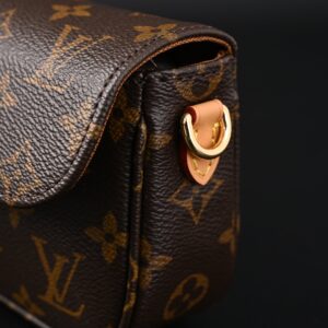 Louis Vuitton Félicie Pochette Monogram Canvas Chain Wallet - Image 9