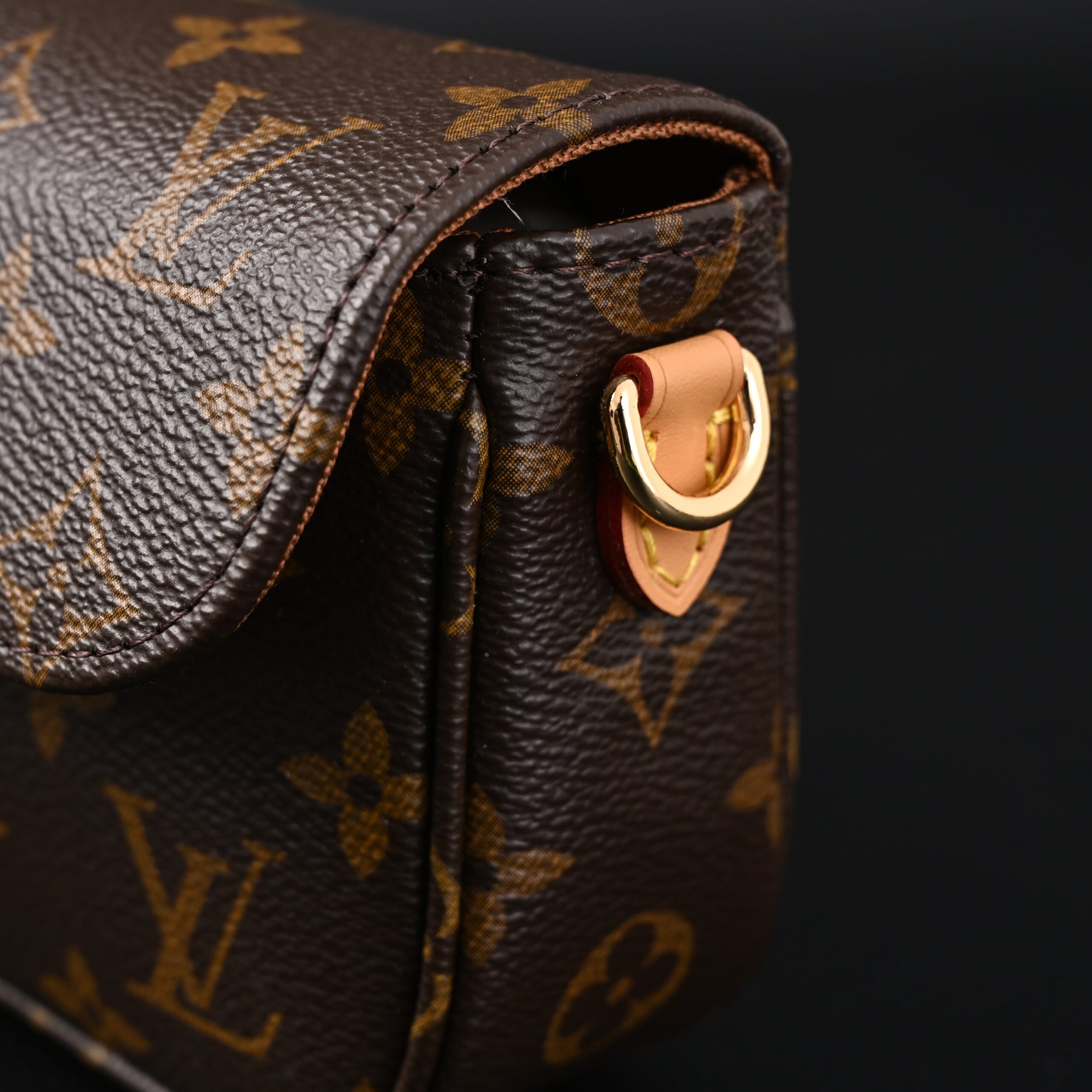 Louis Vuitton Félicie Pochette Monogram Canvas Chain Wallet - Image 9