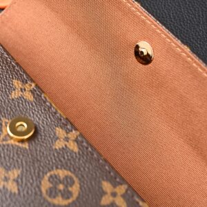 Louis Vuitton Félicie Pochette Monogram Canvas Chain Wallet - Image 13