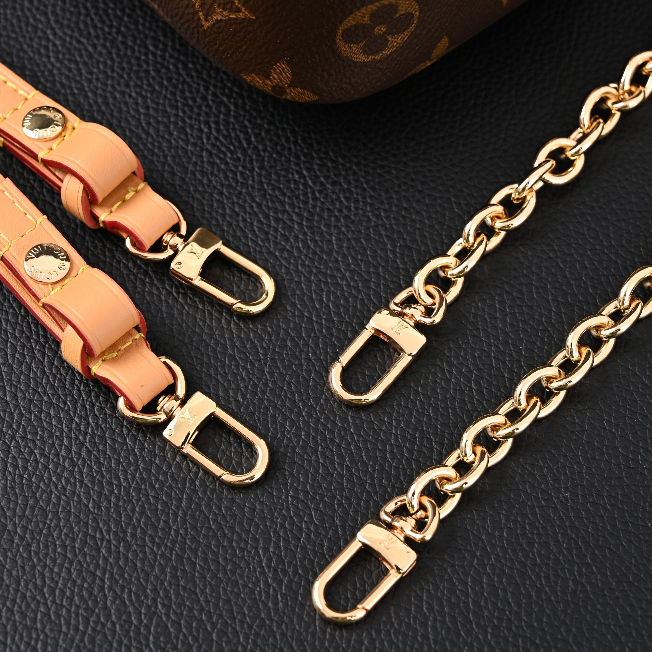 Louis Vuitton Félicie Pochette Monogram Canvas Chain Wallet - Image 16