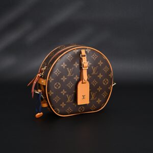 Louis Vuitton Boîte Chapeau Souple MM – Monogram Canvas - Image 3