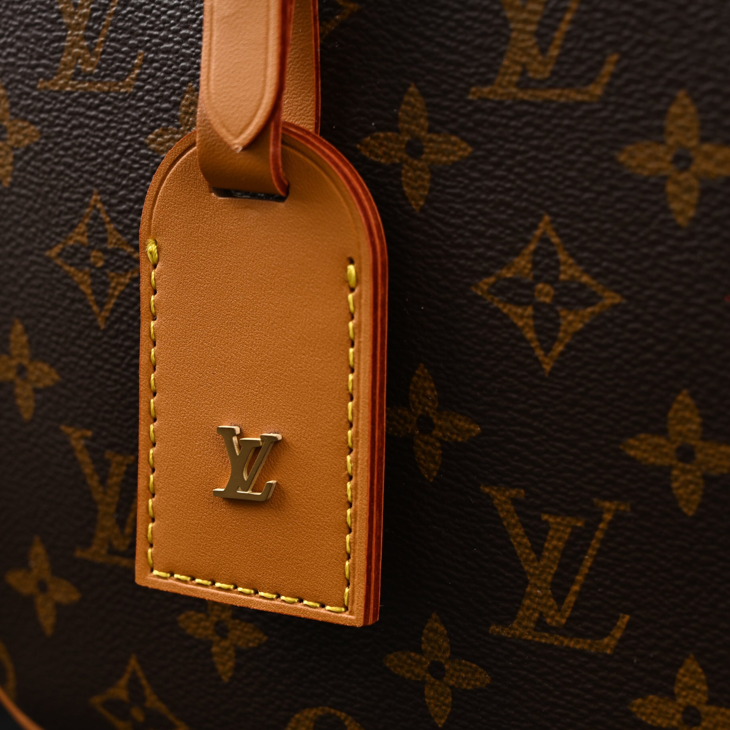 Louis Vuitton Boîte Chapeau Souple MM – Monogram Canvas - Image 13