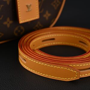 Louis Vuitton Boîte Chapeau Souple MM – Monogram Canvas - Image 17