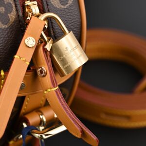 Louis Vuitton Boîte Chapeau Souple MM – Monogram Canvas - Image 21